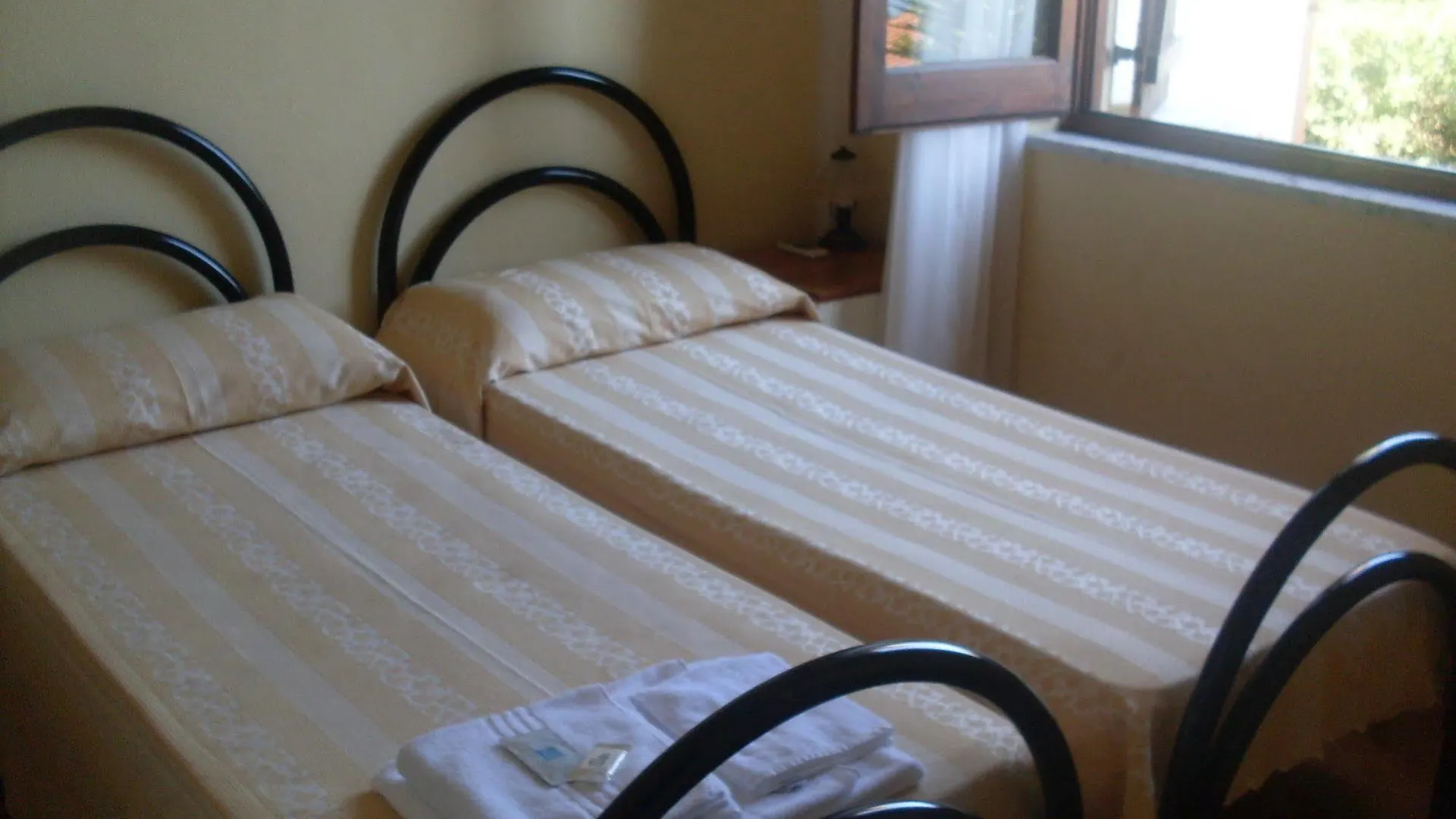Ostello Bellavista Santa Maria Navarrese Bed & Breakfast